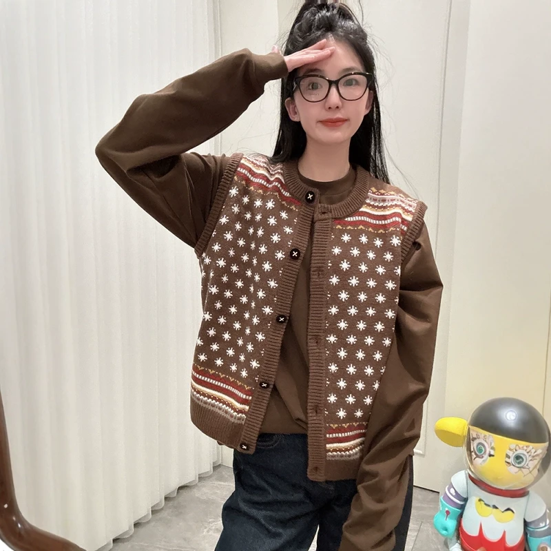 【咖色费尔岛马甲】设计师款2025春雪花背心