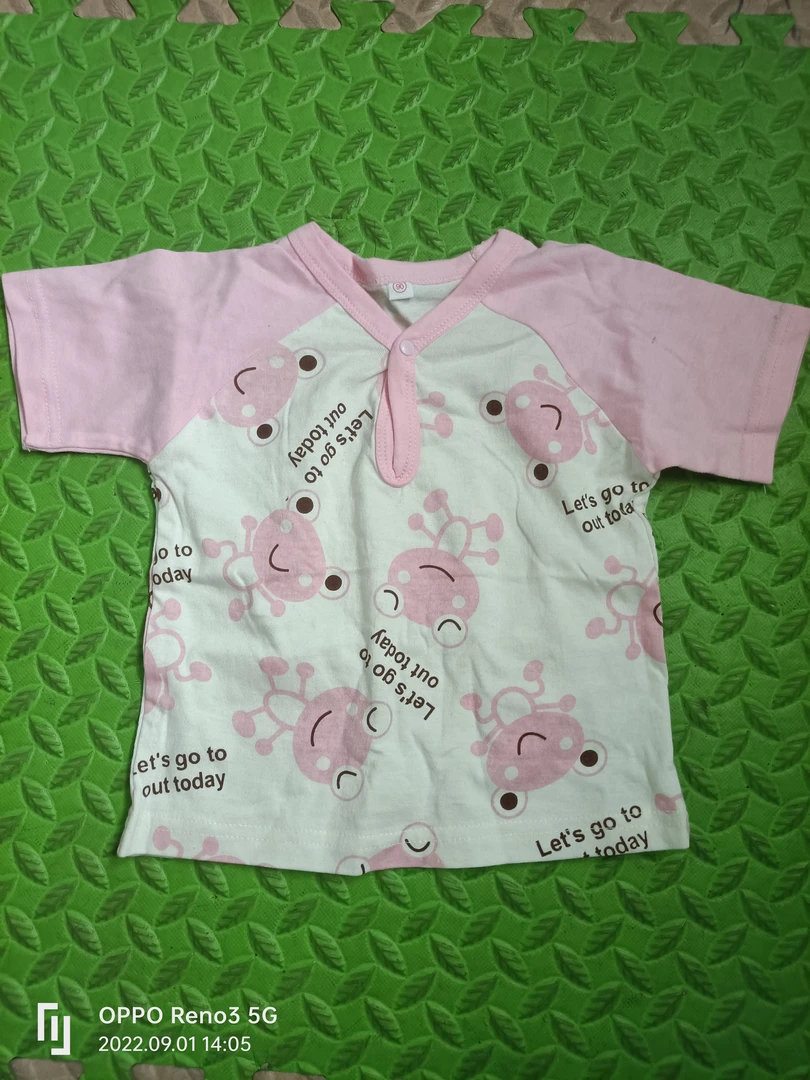 四季杂衣服组合(901-999)(破洞，染色，开线线，掉扣)