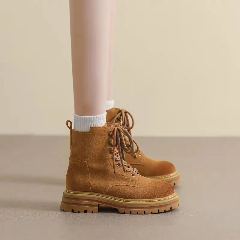 5832马丁靴女透气靴子新款2024爆款短靴英伦风工装大黄靴A11