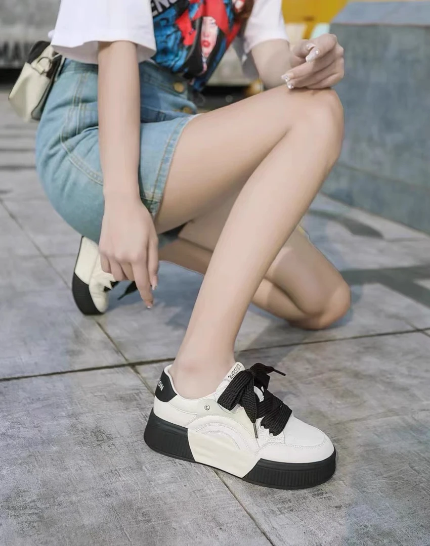 1720厚底白鞋新款韩版百搭真皮系带学生板鞋休闲运动爆款女鞋a10