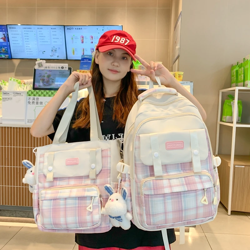 书包女初中生小学生少女日韩版双肩包大容量新款护脊休闲格子背包