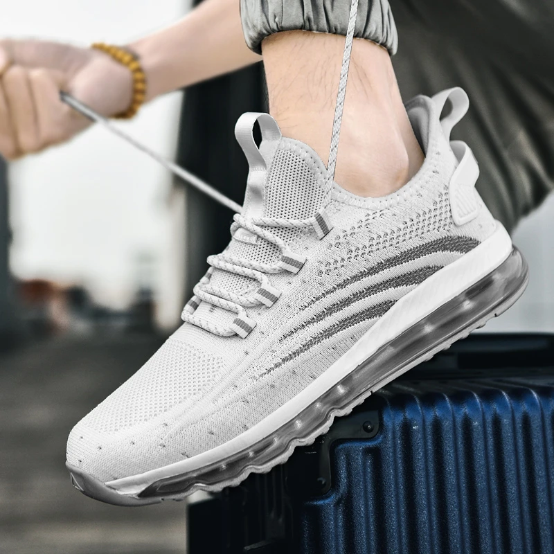 新款气垫减震橡胶大底飞织网布透气鞋面训练鞋休闲运动鞋男款夏季