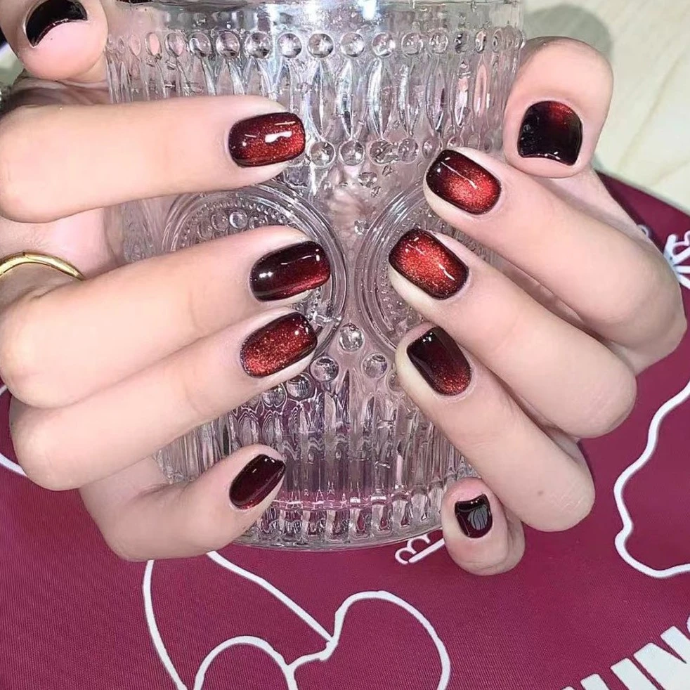 【魔笛】GIRLCLUB血浆红猫眼纯手工穿戴甲酒红色美甲爆闪甲油胶