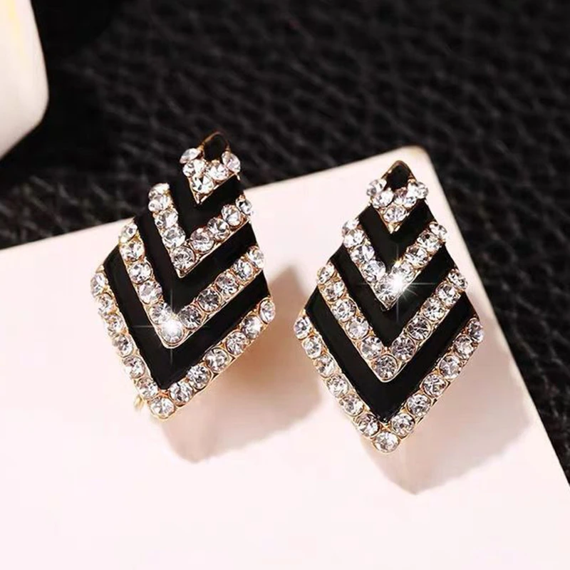 锌合金玻璃耳饰 【范有名】耳钉气质名媛耳扣黑色条纹耳环圆脸耳饰