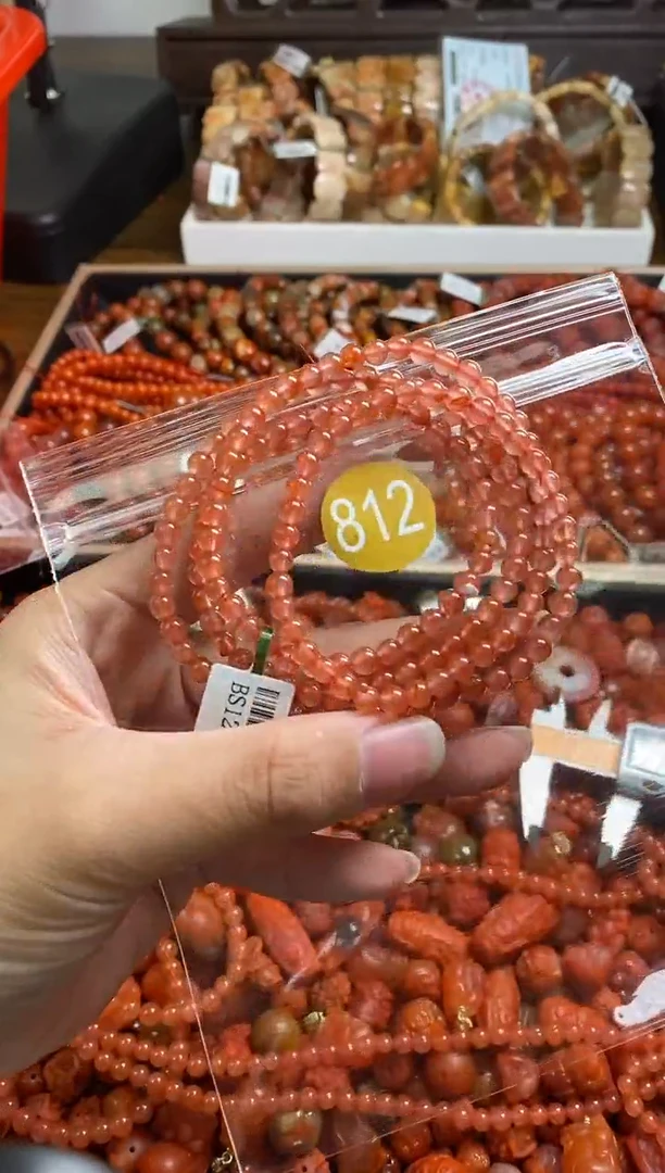 【闪购商品】南红玛瑙珠宝奇石未镶嵌812-4