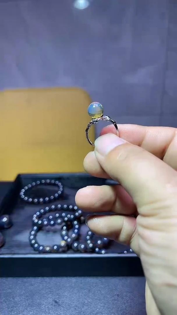 【闪购商品】琥珀颈饰未镶嵌d697蓝珀戒指多样性发货拍一发一