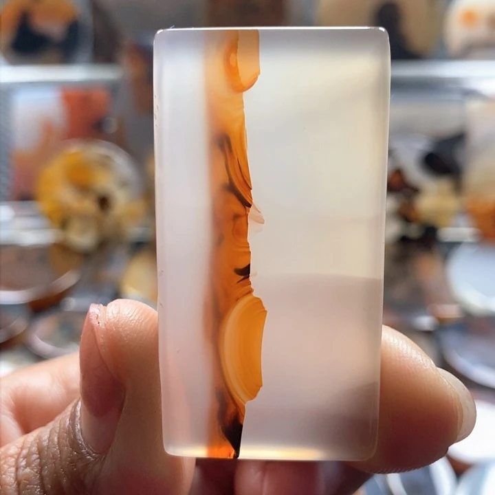 玛瑙/玉髓颈饰未镶嵌