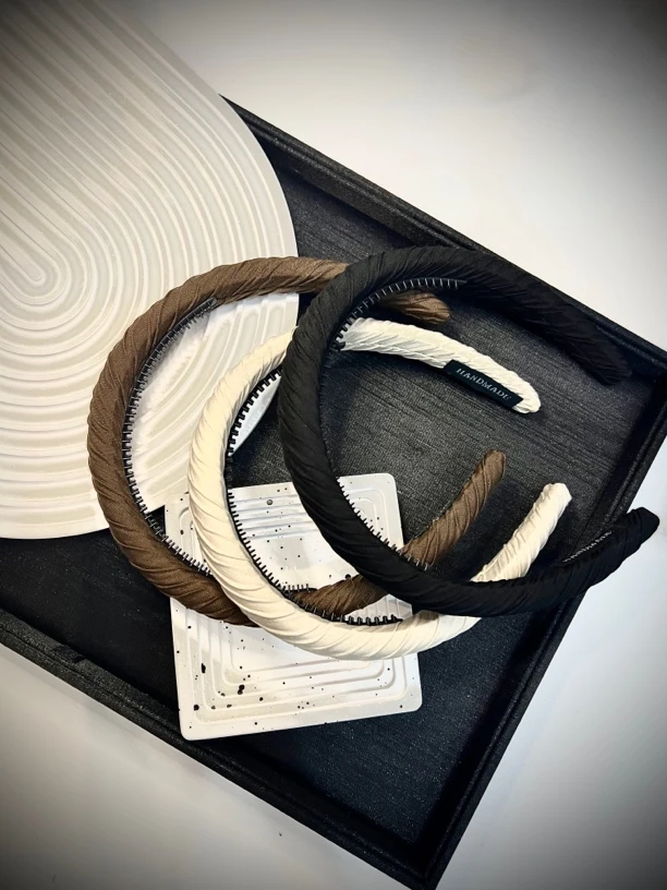 杨大姐推荐《纯真》系列窄边简约纯色百搭时尚发箍