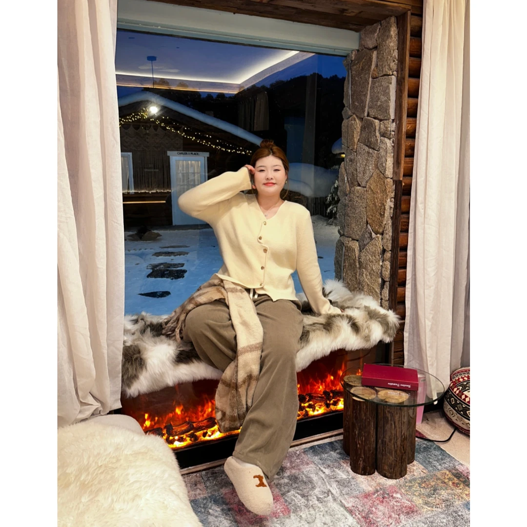 青苍洋开心小香风V领针织开衫女秋冬减龄漂亮短款大码外套Y6120