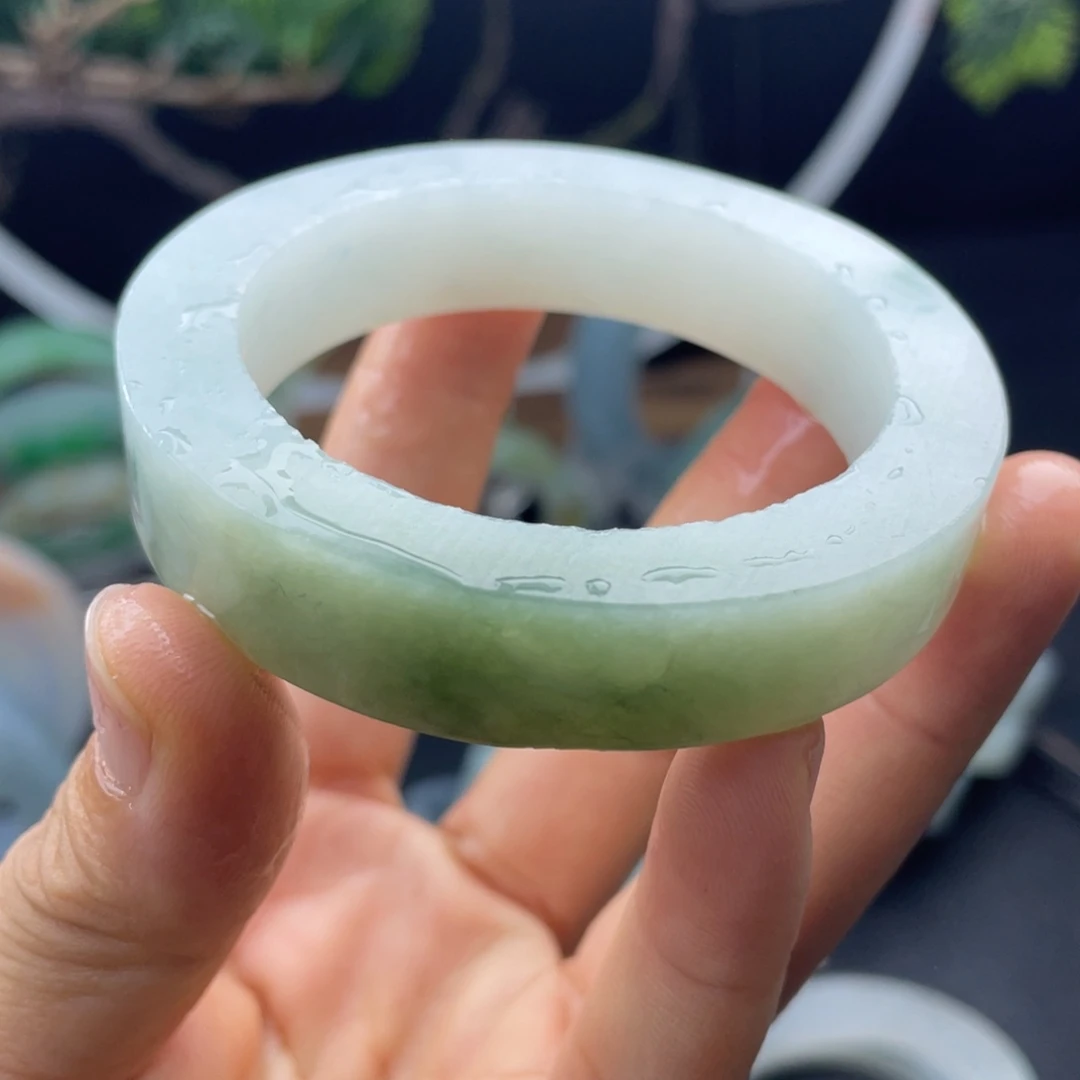 定制翡翠不退不换未镶嵌