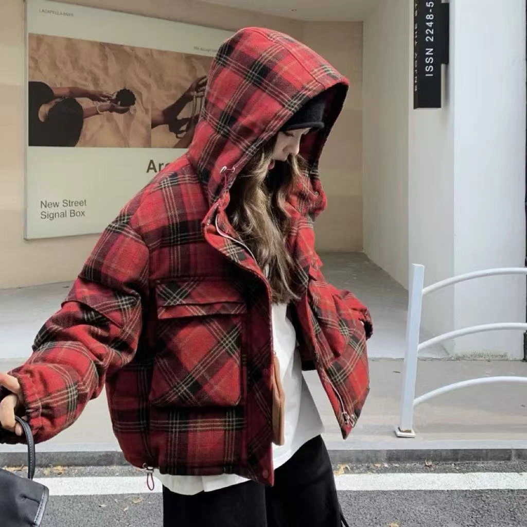 爆款超好看复古红色格子连帽羽绒服女2025冬季新款加厚白鸭绒外套