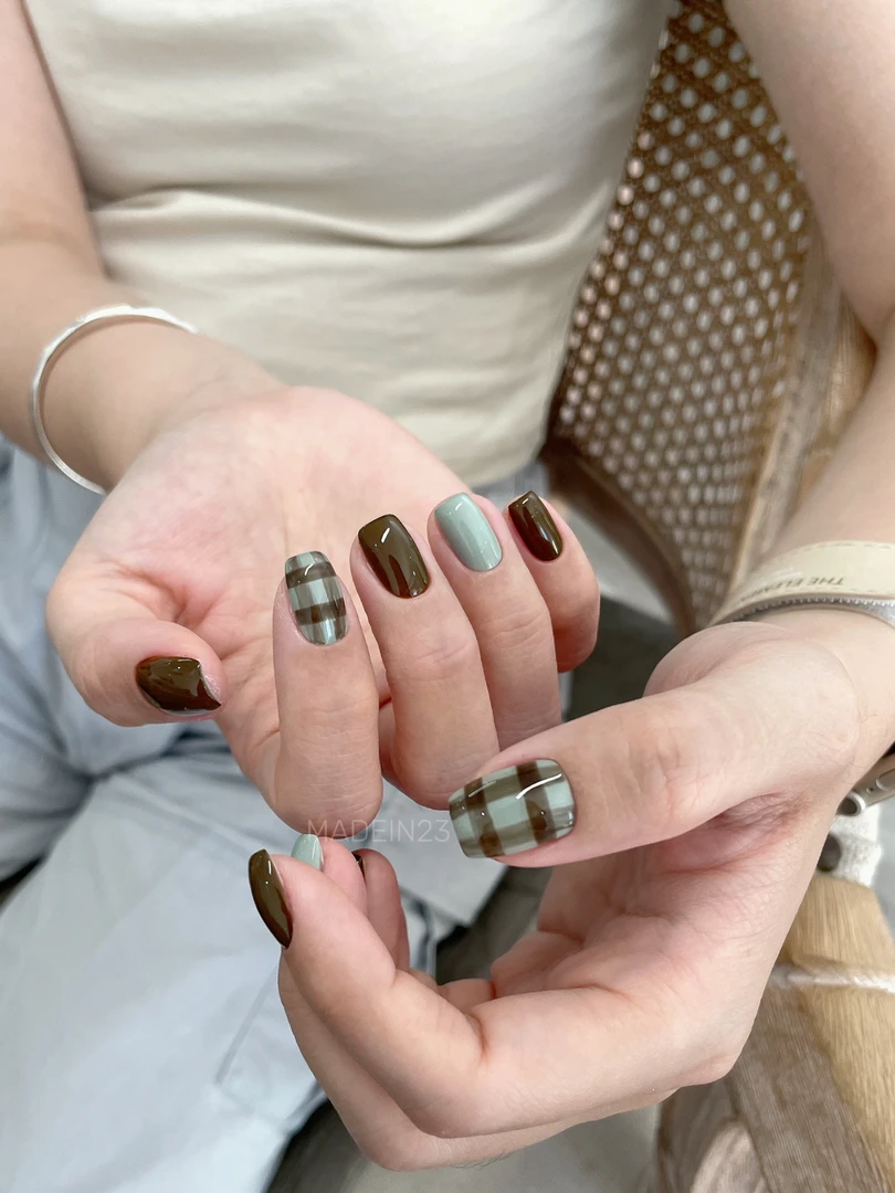 薄荷巧克力甲油胶秋冬新款流行格纹美甲店专用2025年美拉德指甲胶