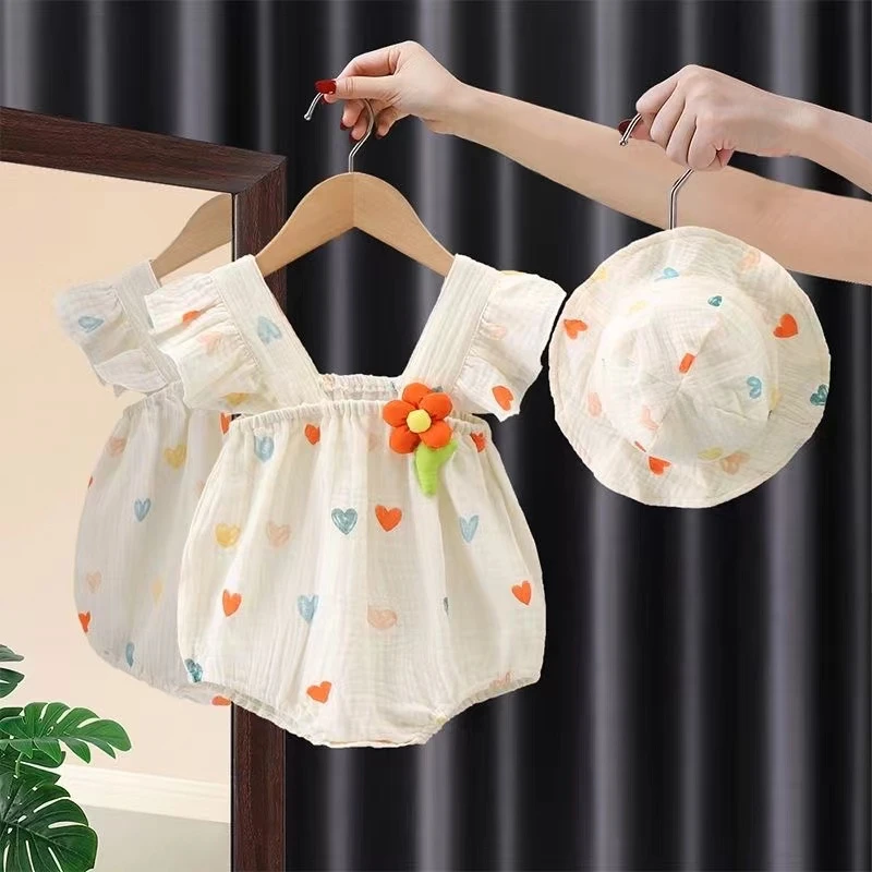 婴幼儿夏季薄款纱布棉满印爱心小花女宝包屁衣