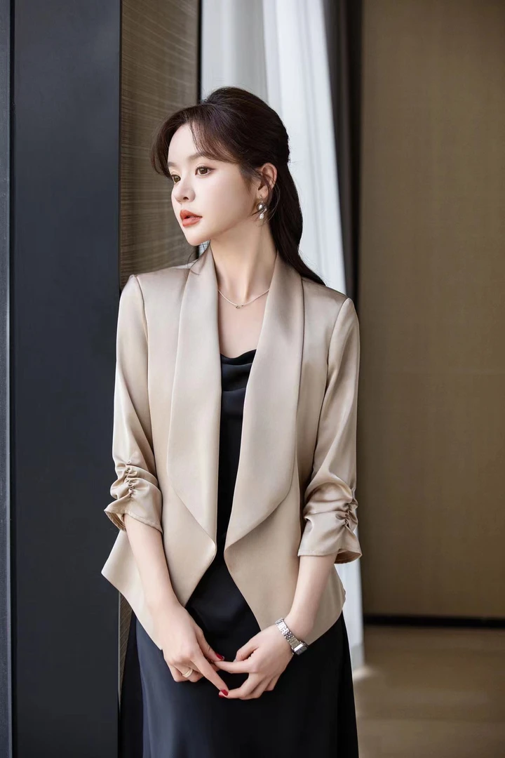 【深圳薇姐清仓】F气质高级感高端休闲职业小西装 2353