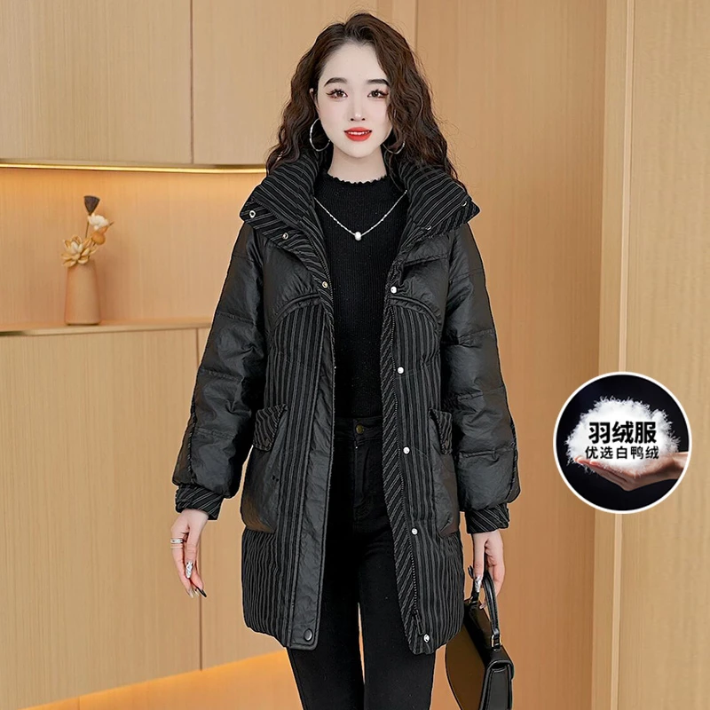 【羽绒服】冬季新款拼接减龄洋气休闲百搭保暖白鸭绒羽绒服女士外套