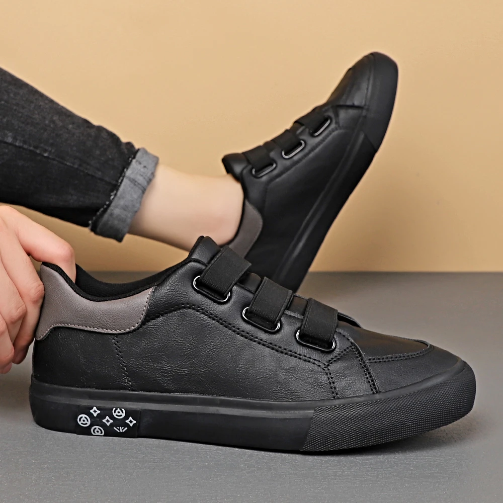 新款男士休闲时尚百搭板鞋 软底舒适潮鞋*24090