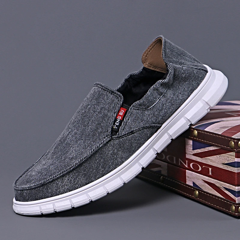 3037 新款男士休闲一脚蹬帆布鞋 时尚软底舒适透气