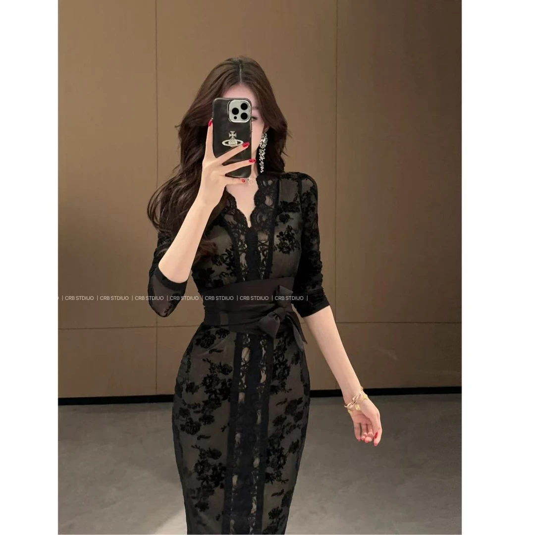 【春日部】小姨妈气质有弹力修身纯欲长袖连衣裙0545