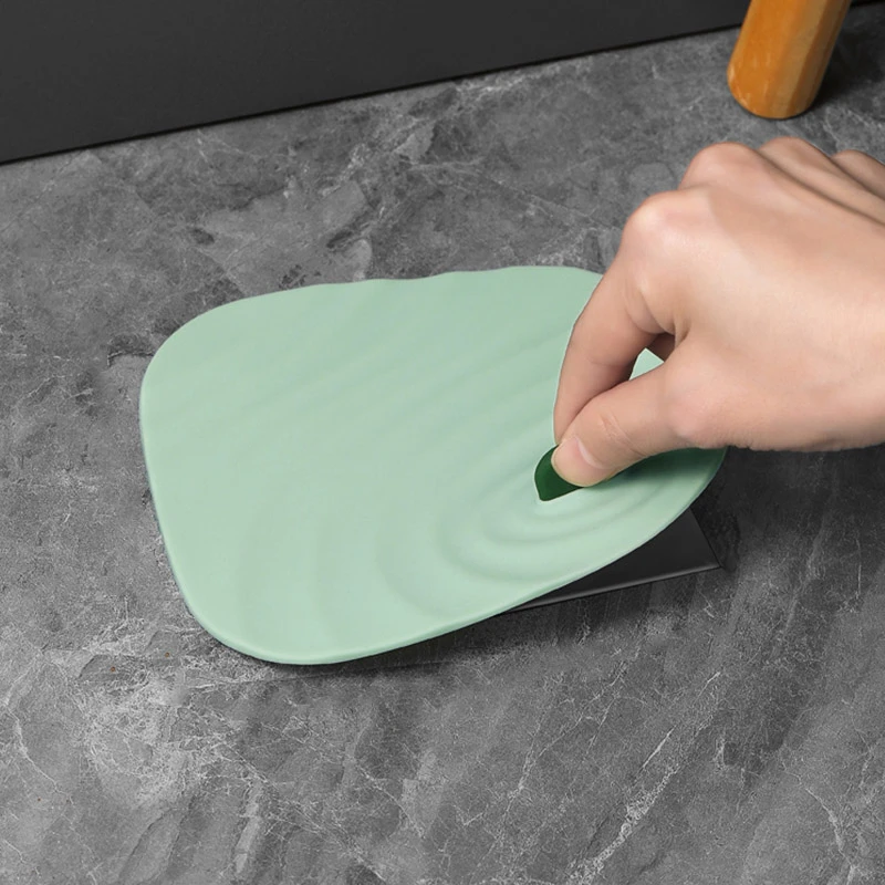 地漏防臭器硅胶垫厕所反味除臭密封盖卫生间堵口下水道防返臭神器