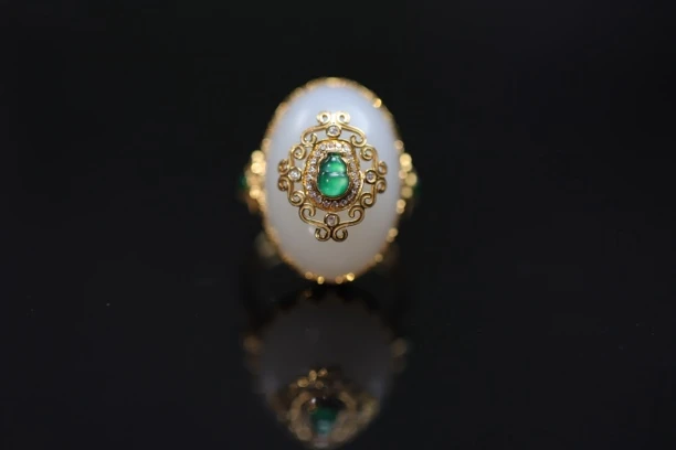 原创设计新疆和田玉葫芦椭圆戒指18K金宫廷风如意戒