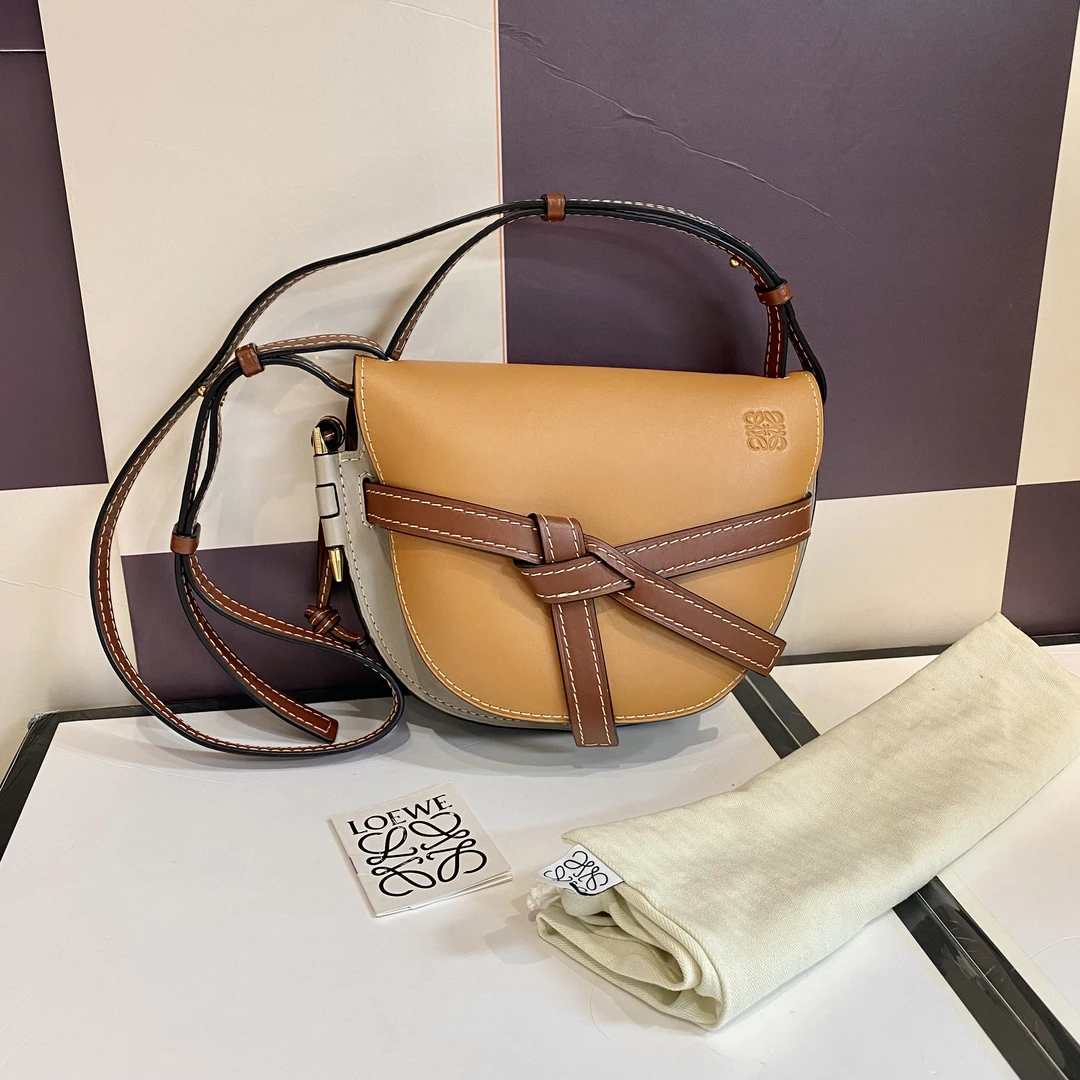 95新 LOEWE/罗意威 罗意威   gate 小号马鞍包 单肩斜挎包-1