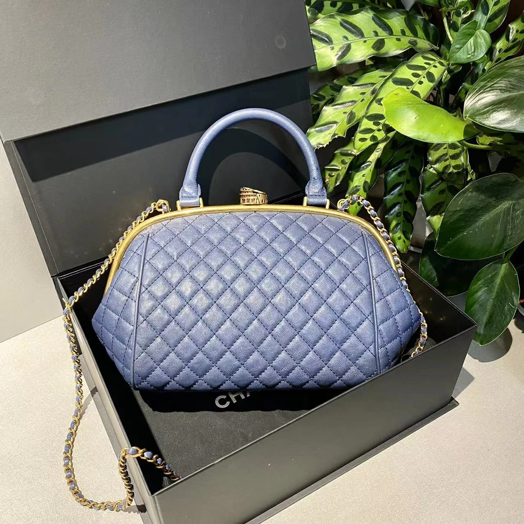 95新 Chanel/香奈儿 香奈儿   蓝色金扣 手提单肩包