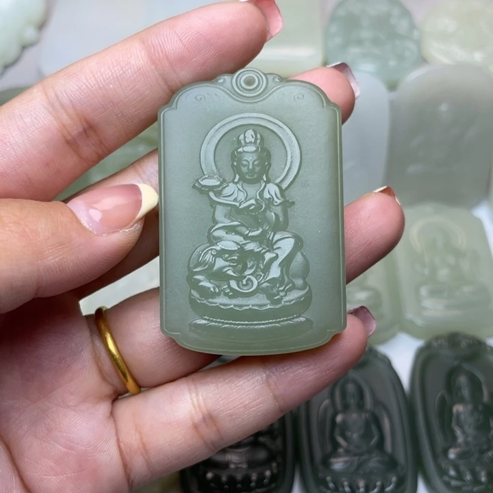 和田玉颈饰未镶嵌F*月