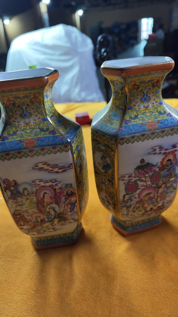 AS18景德镇陶瓷赏瓶一对