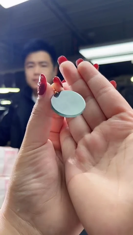 【闪购商品】翡翠颈饰未镶嵌天然翡翠A货（拍一发一多样性发货）