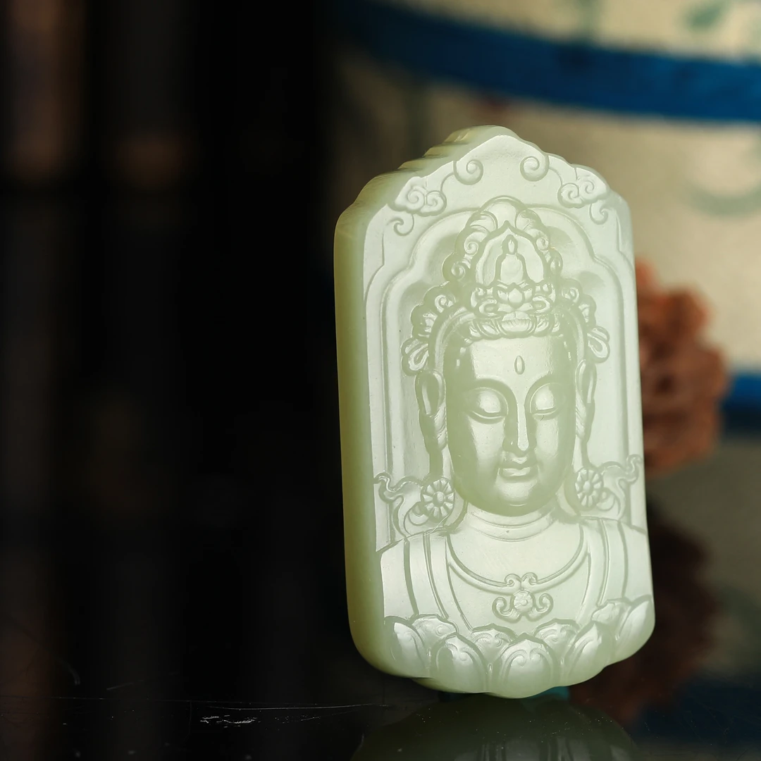 预售新疆和田玉绿黄观音相RB231909尺寸约52*27mm