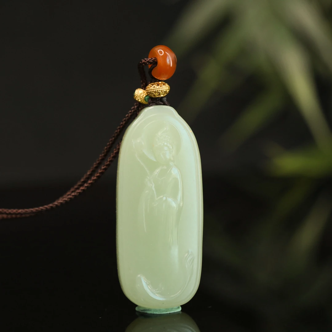 预售新疆和田玉一级黄持莲观音RB230996尺寸约48*20mm