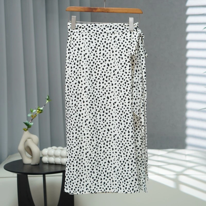 咏系列  E640   女装时尚撤柜休闲半身裙花色B3052605