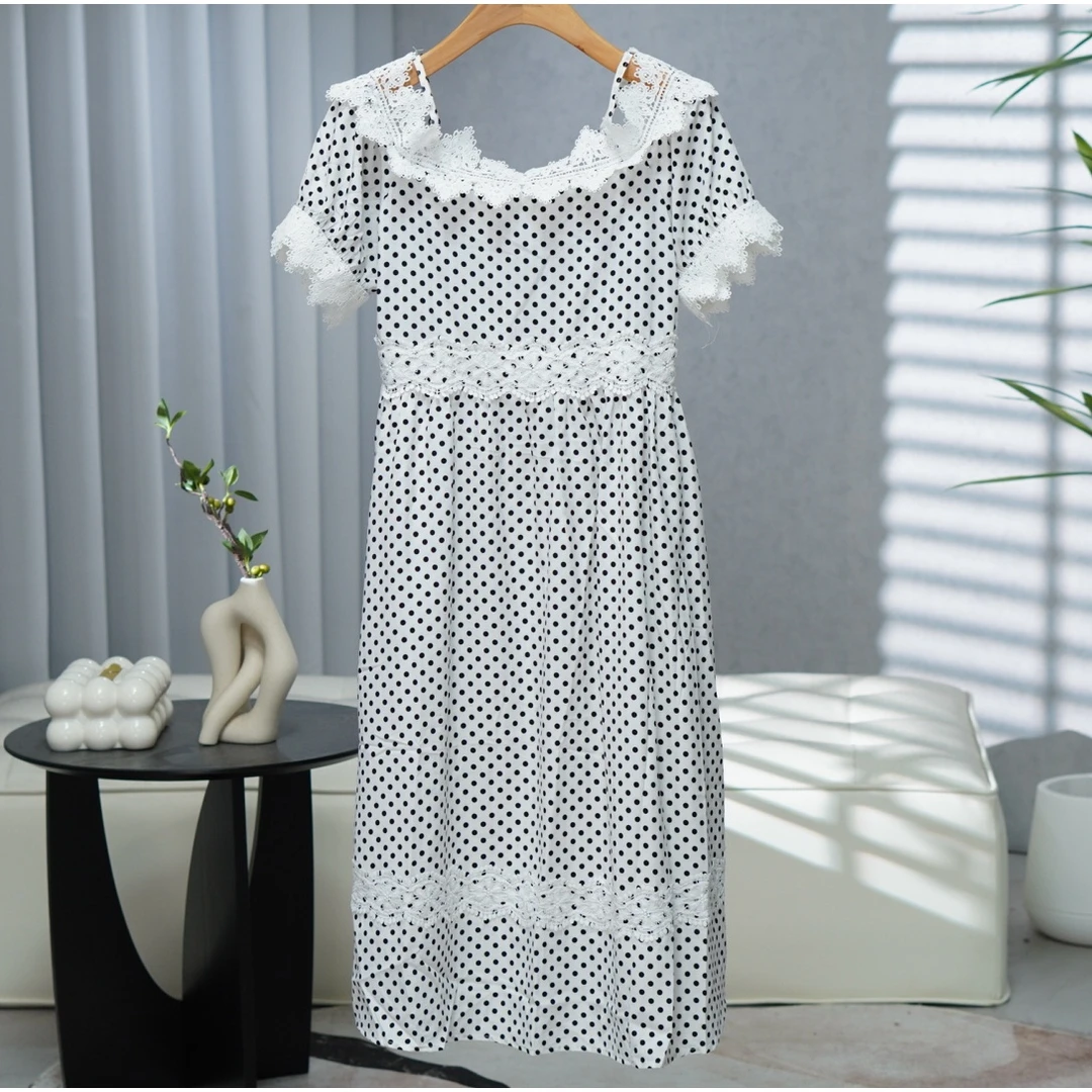 玛系列   E027   女装简约时尚连衣裙白底黑点QY1038