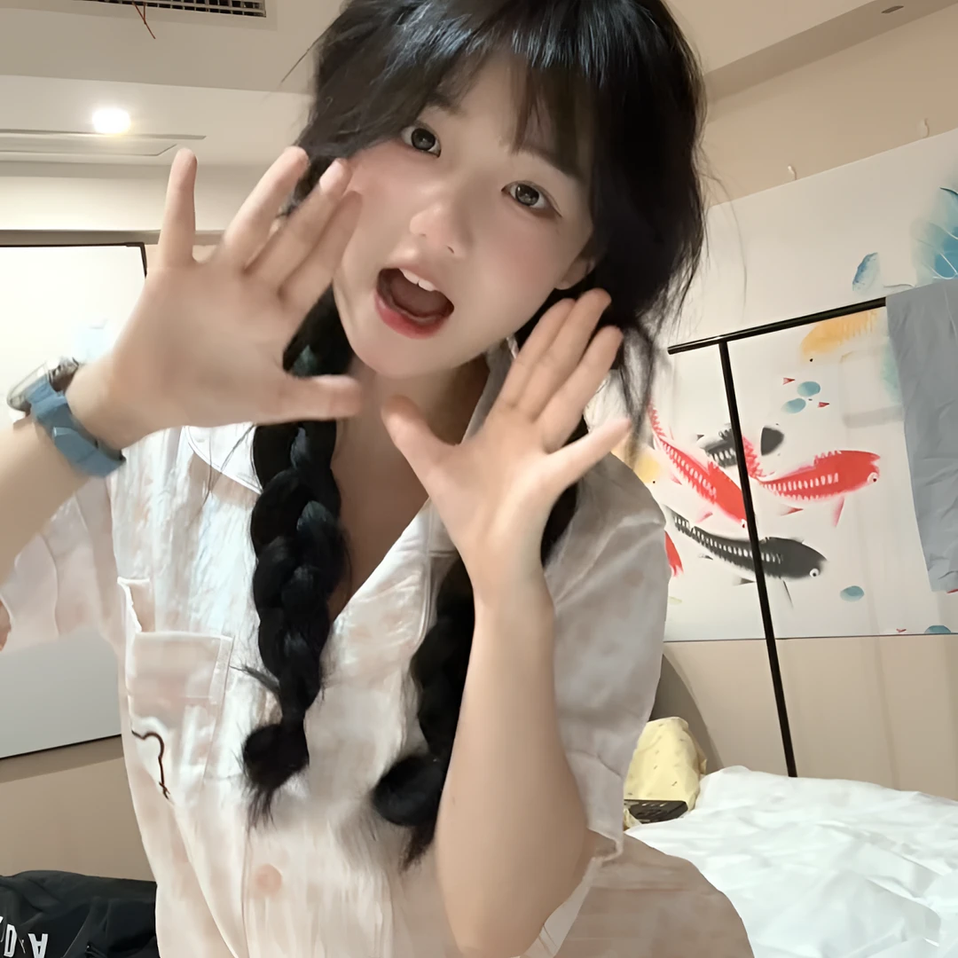 可爱KT睡衣女夏季新款格子短袖短裤套装ins甜美卡通KT绣花家居服