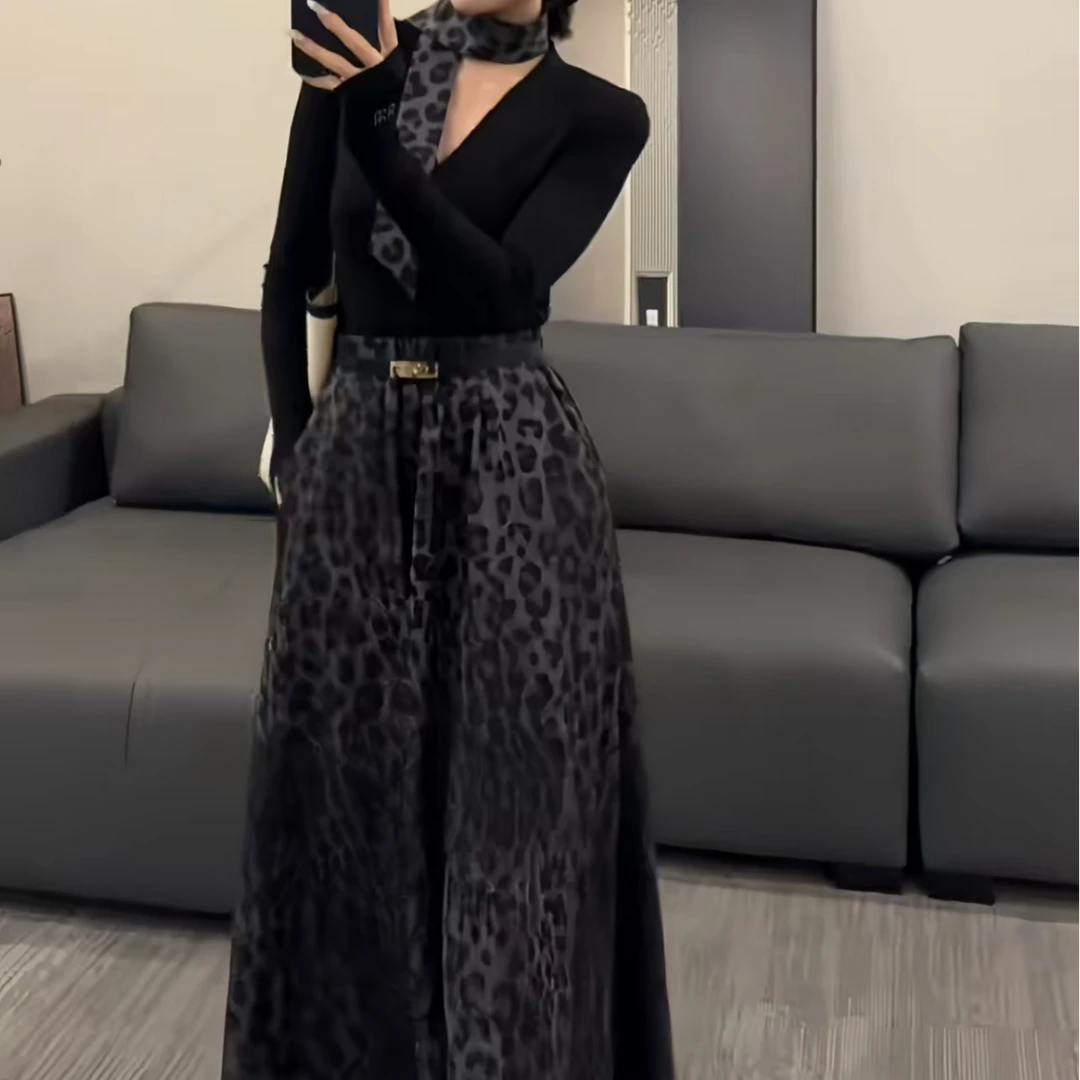 法式气质v领长袖气质t恤上衣2024秋冬季新款高腰A字显瘦半身长裙