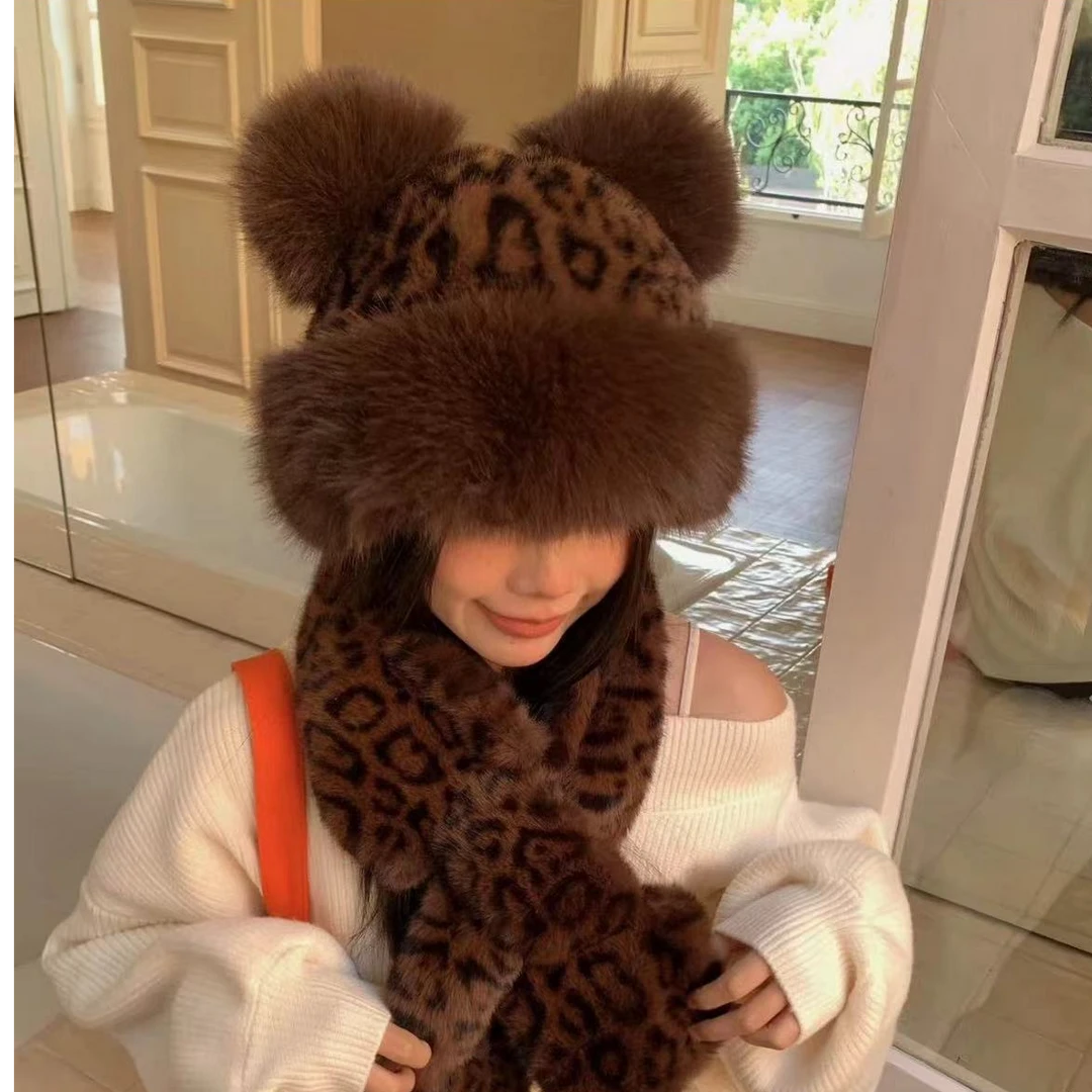 倩倩家豹纹毛毛帽子