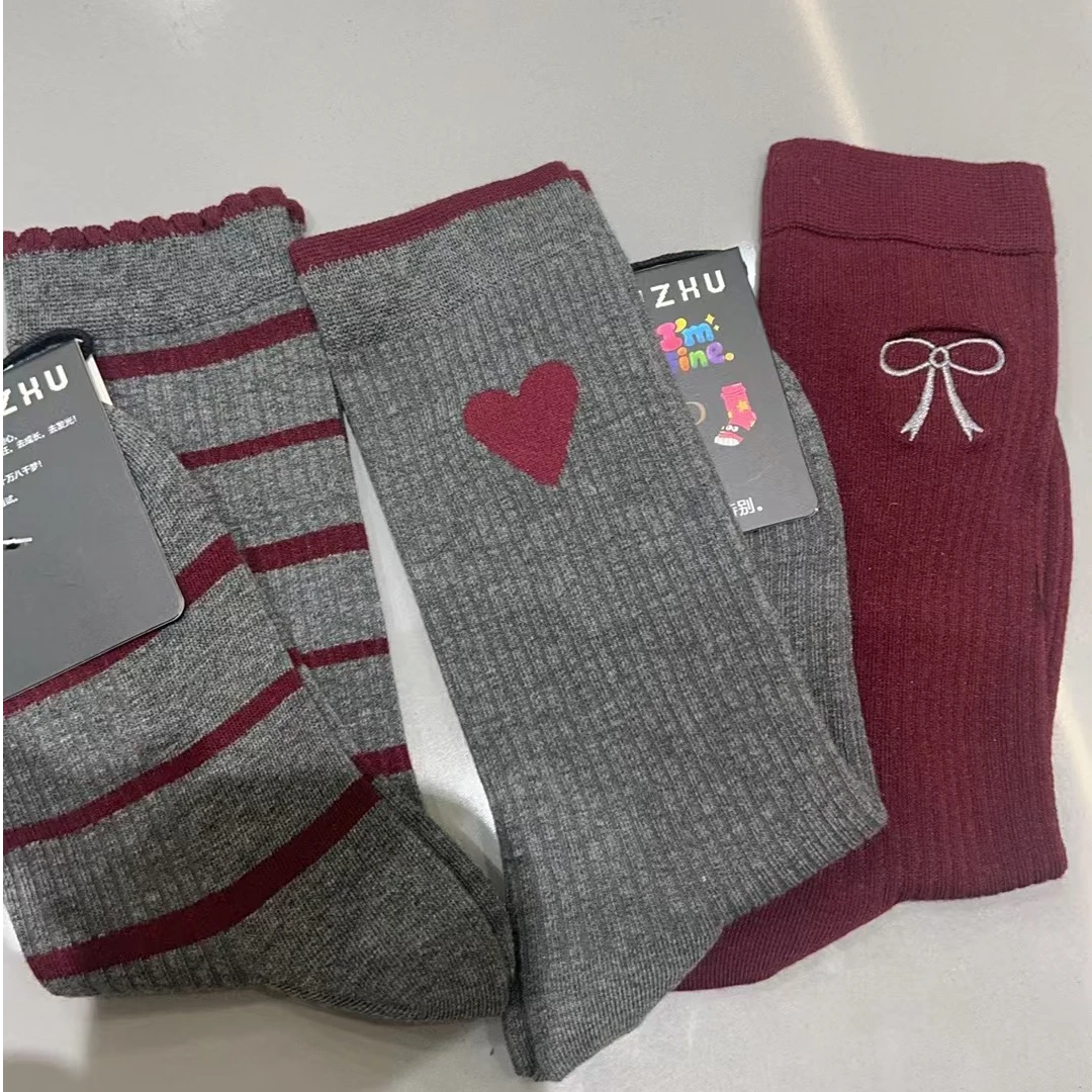 倩倩家自留舒适中筒袜