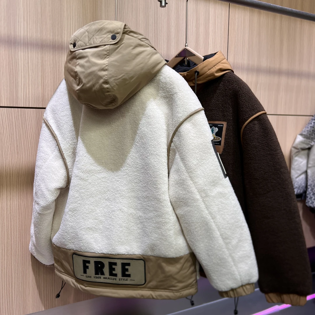 980 981 小众设计潮牌男女同款颗粒羽绒服 YRMR23816 G166 素9