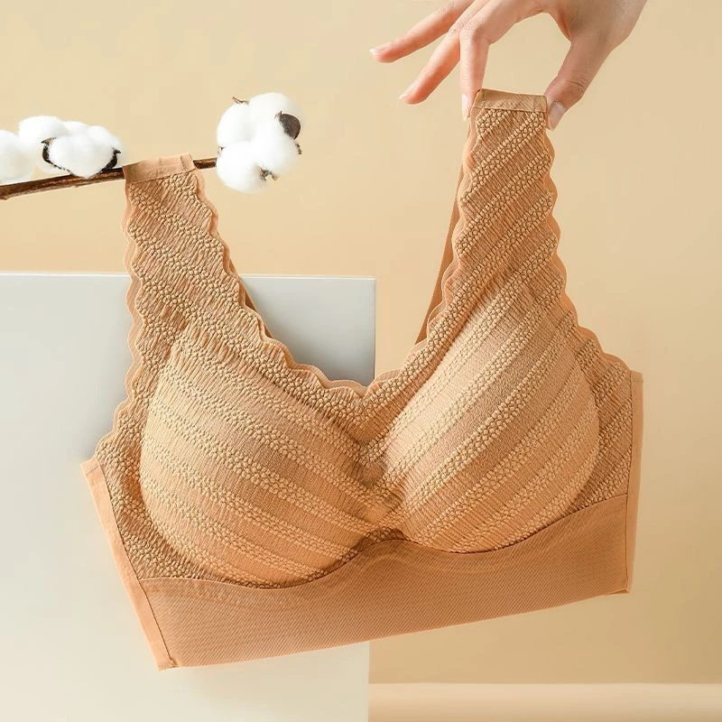 超薄舒适裸感内衣女无钢圈聚拢收副乳防下垂无痕美背大码胸罩上托