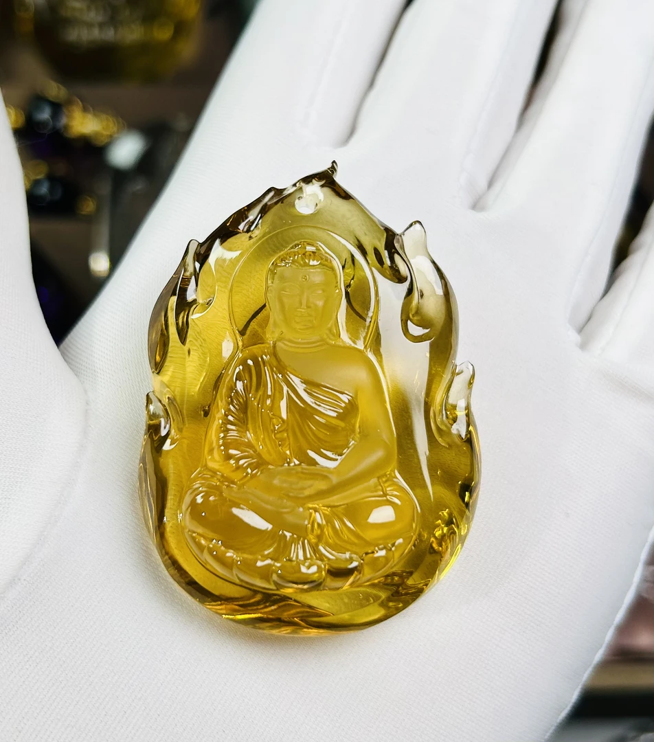 天然黄水晶大日如来吊坠