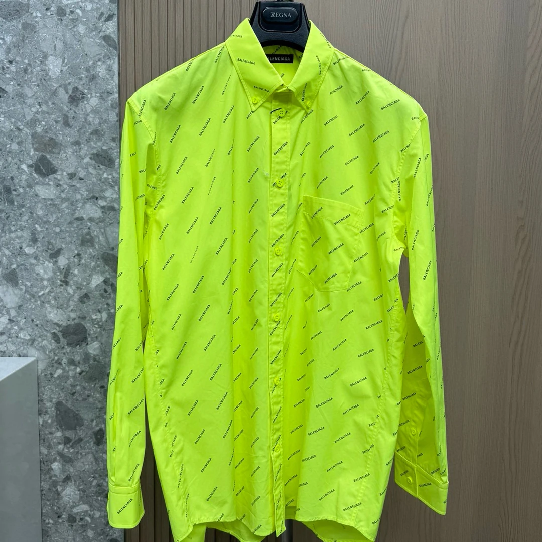 全新未使用 Balenciaga/巴黎世家 129657 LOGO弹幕衬衫 OS版型