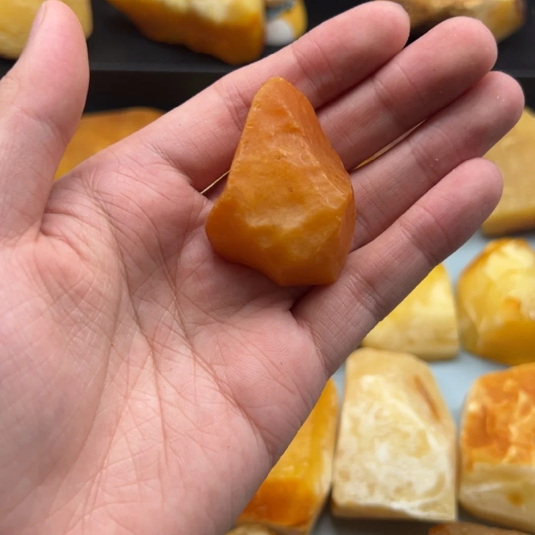 【闪购商品】定制琥珀未镶嵌悸**心