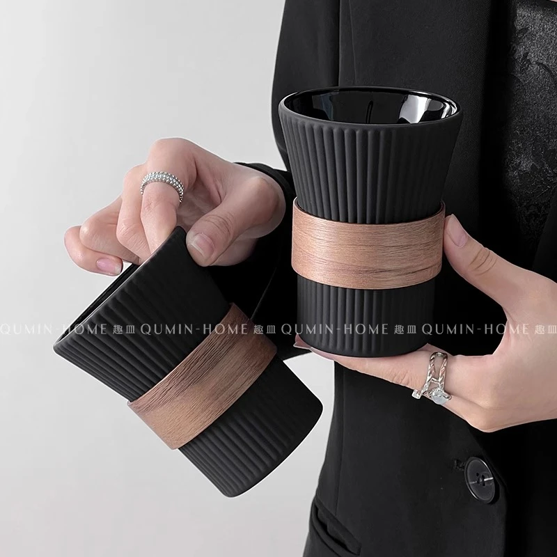 高颜值简约曜黑挂耳咖啡杯玻璃磨砂家用拿铁杯大容量家用喝水杯子