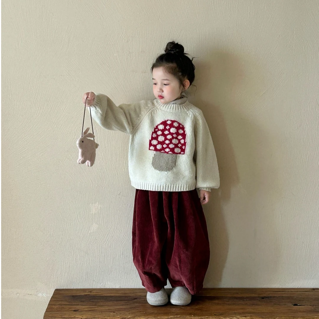 2024冬季韩版童装女童可爱蘑菇粗毛线衣安德拉红加绒灯芯绒裤套装