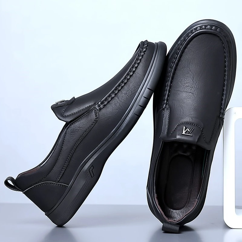 春季新款男士皮鞋真皮透气百搭休闲男鞋子软底一脚蹬中老年皮鞋男