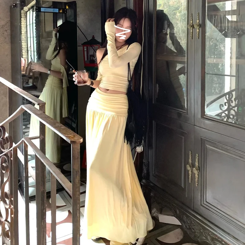 GN4934一字肩修身长袖T恤上衣黄色套装女秋高腰半身裙休闲两件套