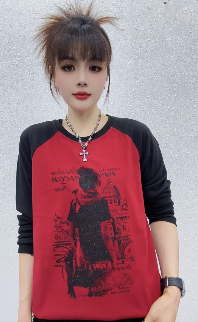 CjX1130 秋冬（磨毛）长袖插肩新款休闲背影女款上衣