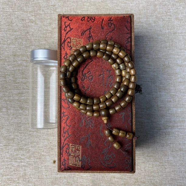 柬埔寨金丝菩萨棋沉香108颗沉水级老料