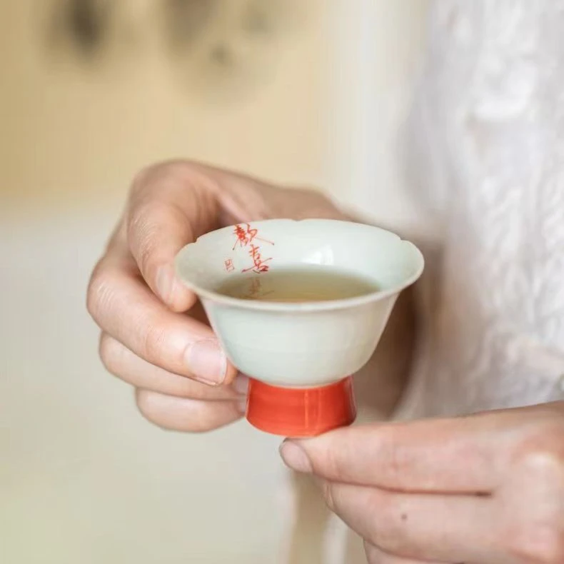 手绘小脚杯粉引草木灰釉小杯子喝茶杯女性专用小巧精致茶杯