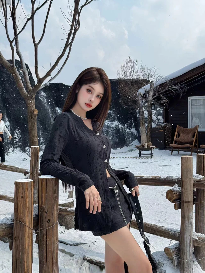 【清仓】新中式禅意印花V领衬衫设计感小众修身半身裙套装w1936